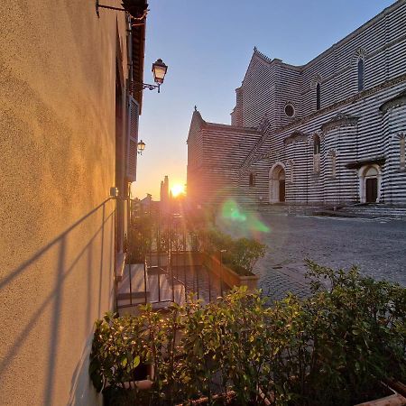 Residenza Duomo Bed and Breakfast Orvieto Exterior foto